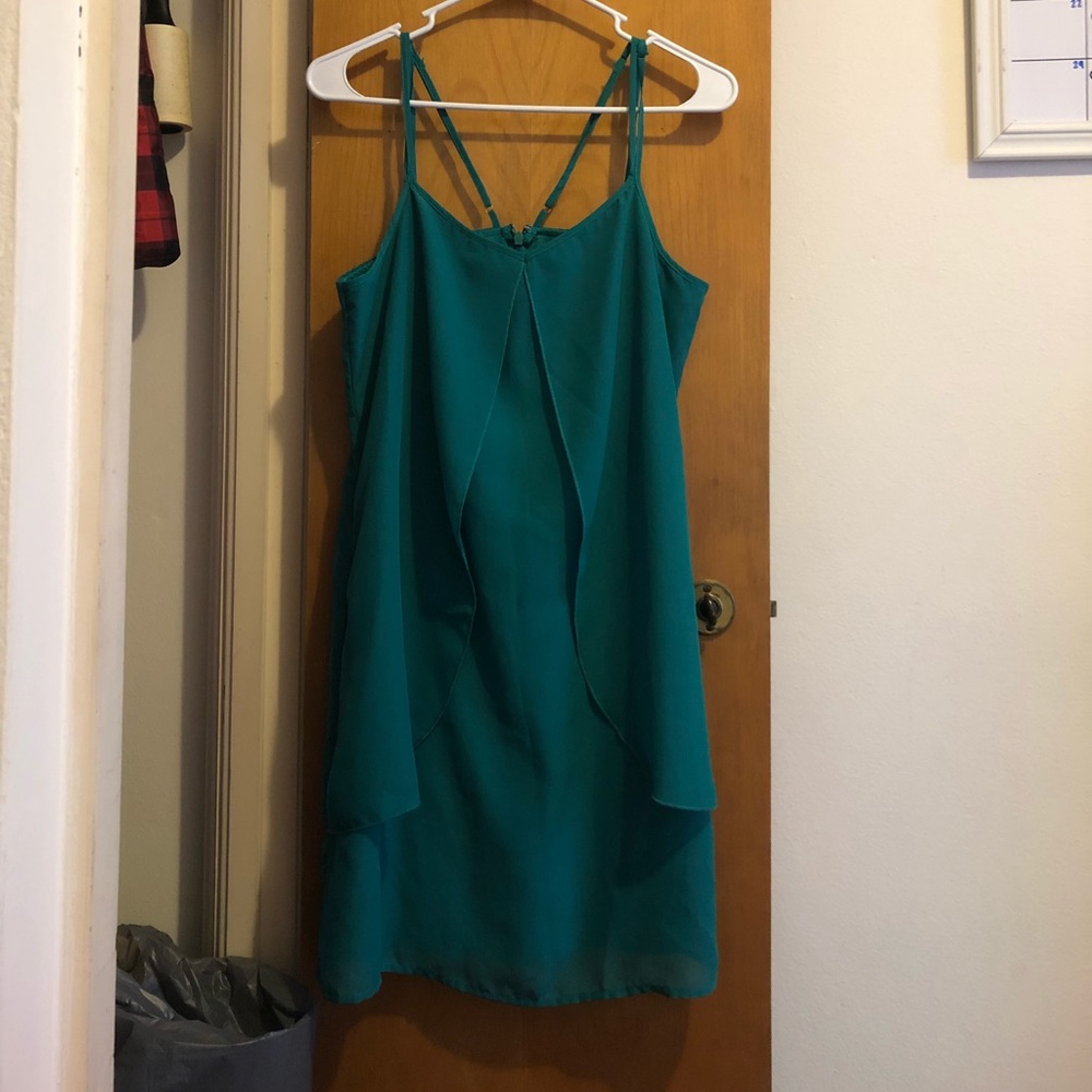 Maurice’s green dress